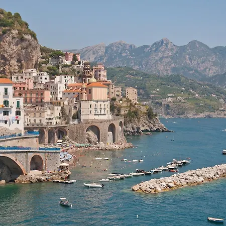 Ospitalita Il Noce Bed & Breakfast *